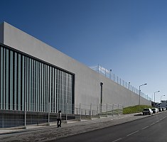 Escola EB1/Ji + Piscinas Municipais de Azueira